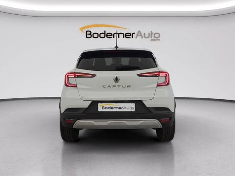 Captur TCe 90 Evolution 2023 occasion 56850 Caudan