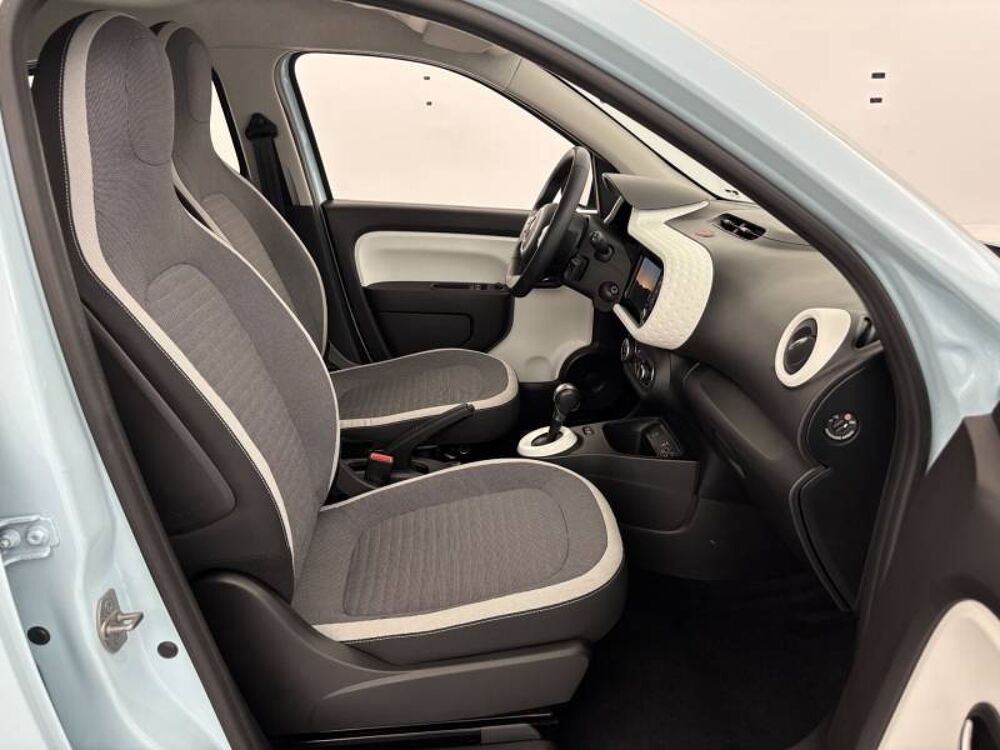 Twingo III E-Tech Equilibre 2023 occasion 14200 H&eacute;rouville-Saint-Clair