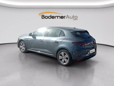 M&eacute;gane Megane IV Berline Blue dCi 115 EDC Evolution 2023 occasion 56850 Caudan