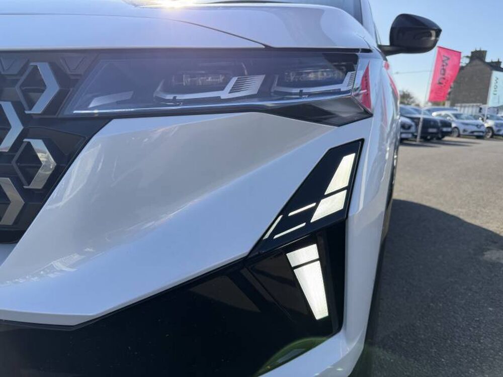 Austral full hybrid E-Tech 200 ch Esprit Alpine 2026 occasion 22200 Guingamp
