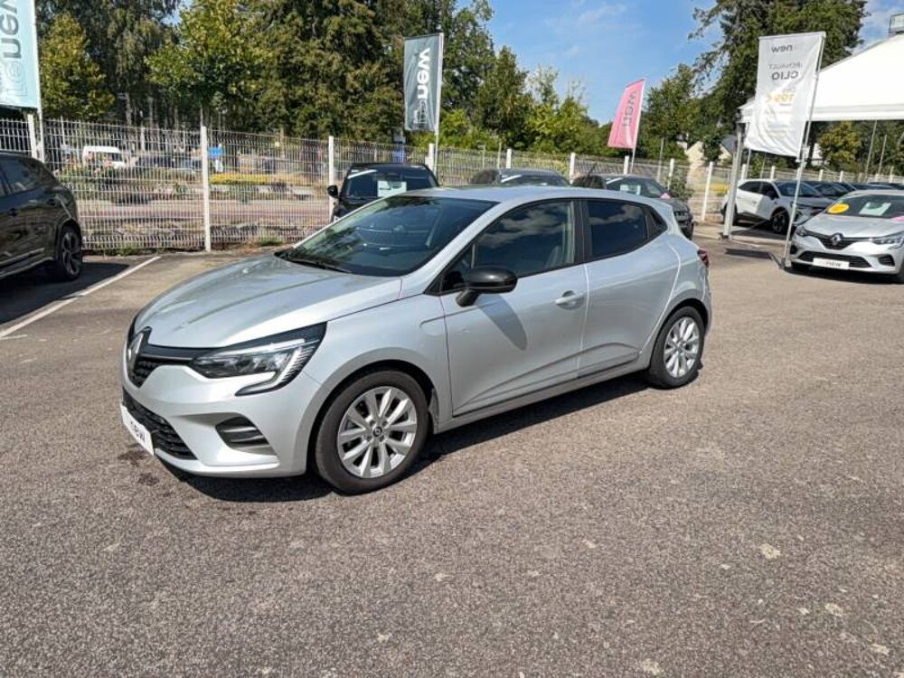 Clio E-Tech full hybrid 145 Evolution 2023 occasion 56800 Plo&euml;rmel