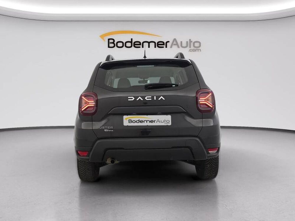 Duster ECO-G 100 4x2 Essential 2022 occasion 29000 Quimper