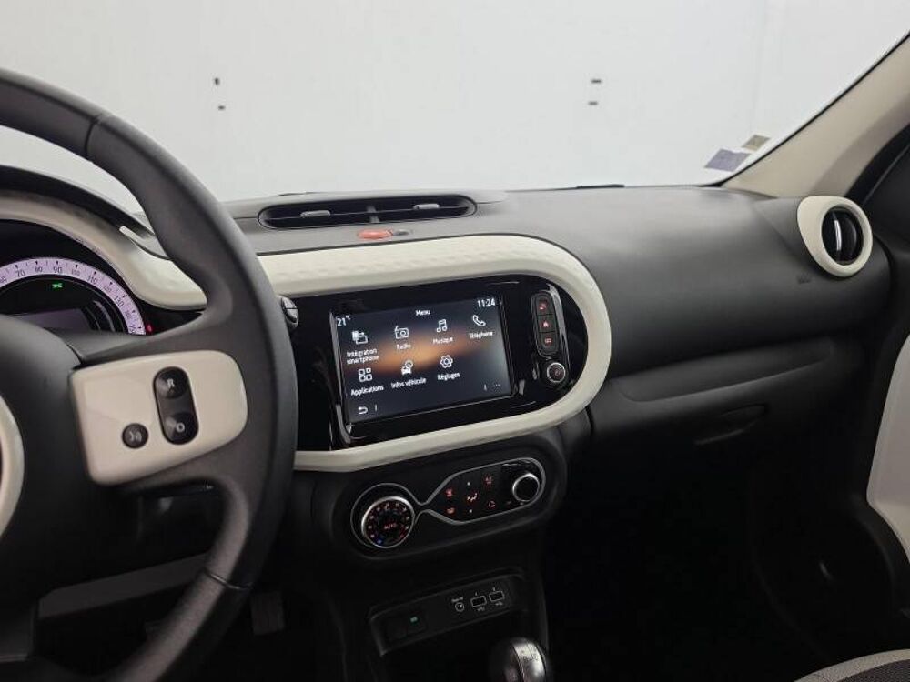 Twingo III E-Tech Equilibre 2022 occasion 56400 Auray