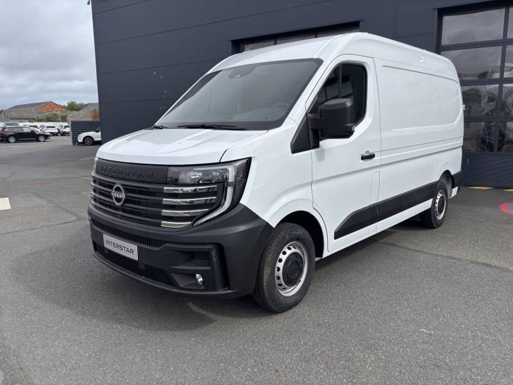 Interstar INTERSTAR FOURGON 3T3 L2H2 2.0 DCI 130 N-CONNECTA 2026 occasion 22000 Saint-Brieuc