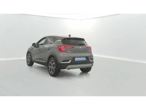 Captur E-Tech full hybrid 145 Techno 2023 occasion 14200 H&eacute;rouville-Saint-Clair