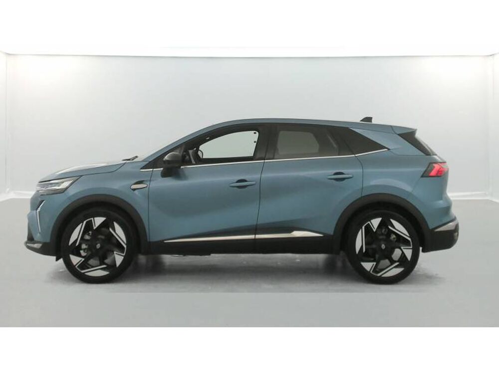 Symbioz E-Tech full hybrid 145 Iconic 2024 occasion 29900 Concarneau