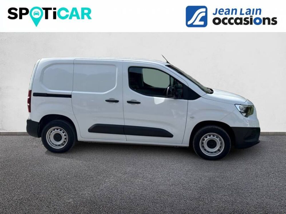 Combo VU COMBO CARGO M 600 KG PURETECH 110 S&S BVM6 2024 occasion 74700 Sallanches