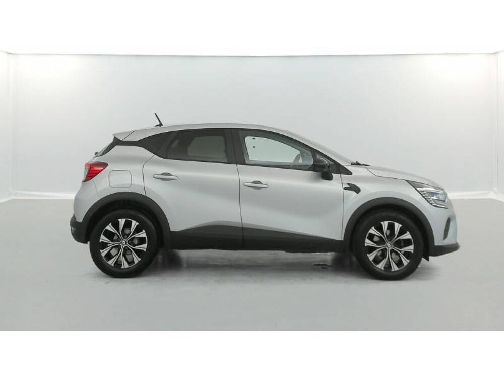 Captur TCe 90 Evolution 2024 occasion 29200 Brest