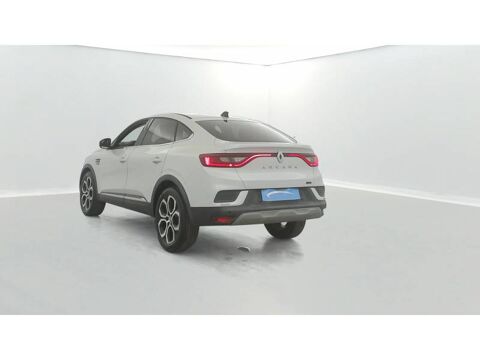 Arkana E-Tech hybride 145 - 22 Techno 2023 occasion 29000 Quimper