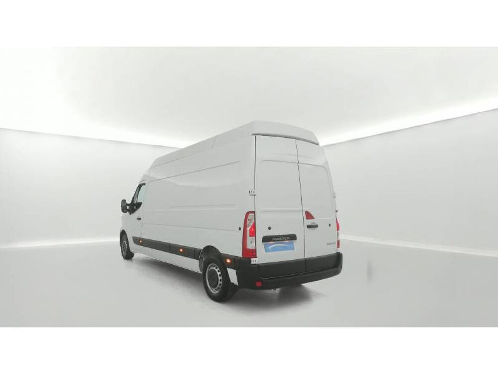 Master MASTER FGN TRAC F3500 L3H3 BLUE DCI 135 CONFORT 2024 occasion 14200 H&eacute;rouville-Saint-Clair