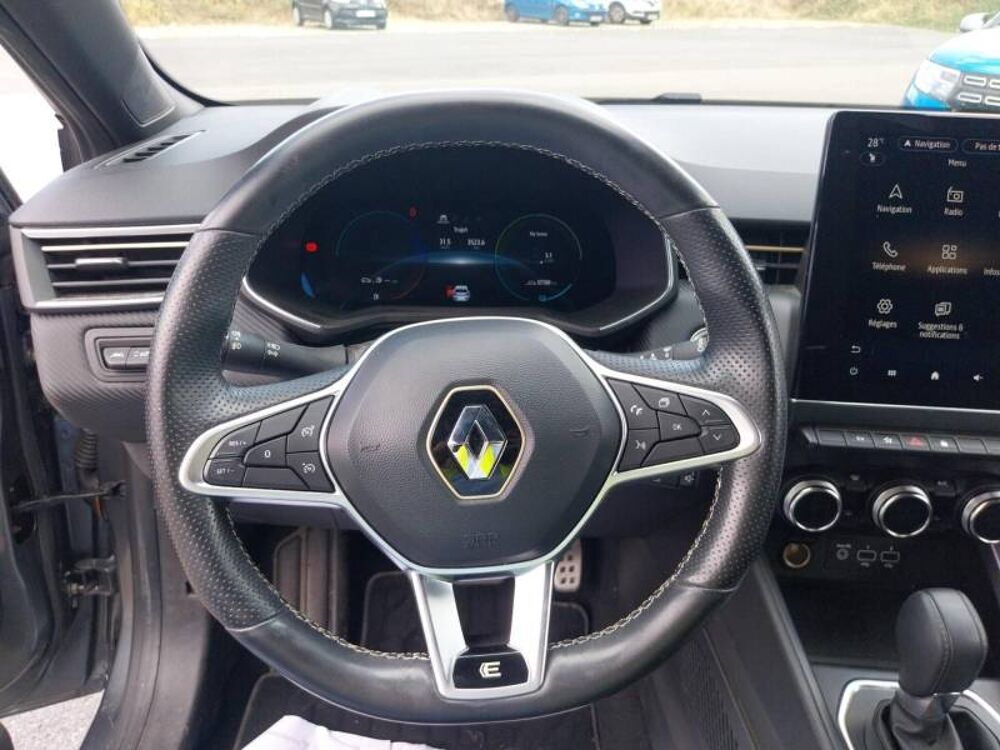 Clio E-Tech full hybrid 145 Engineered 2023 occasion 29000 Quimper