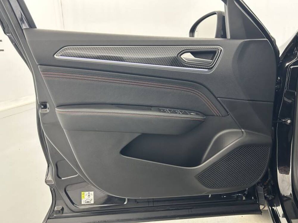 Arkana E-Tech hybride 145 R.S. Line Fast Track 2023 occasion 29000 Quimper