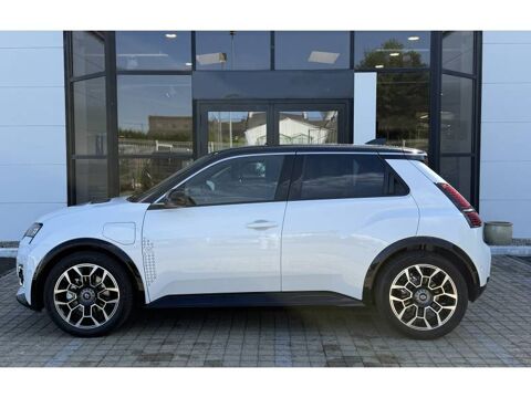 R5 Renault 5 E-Tech Electrique 150 ch autonomie confort Roland- 2026 occasion 22600 Loud&eacute;ac