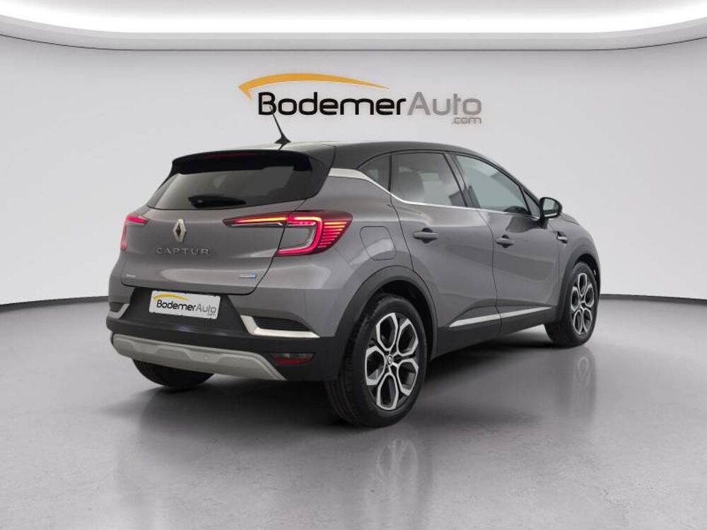 Captur E-Tech 145 - 21 Intens 2022 occasion 29000 Quimper