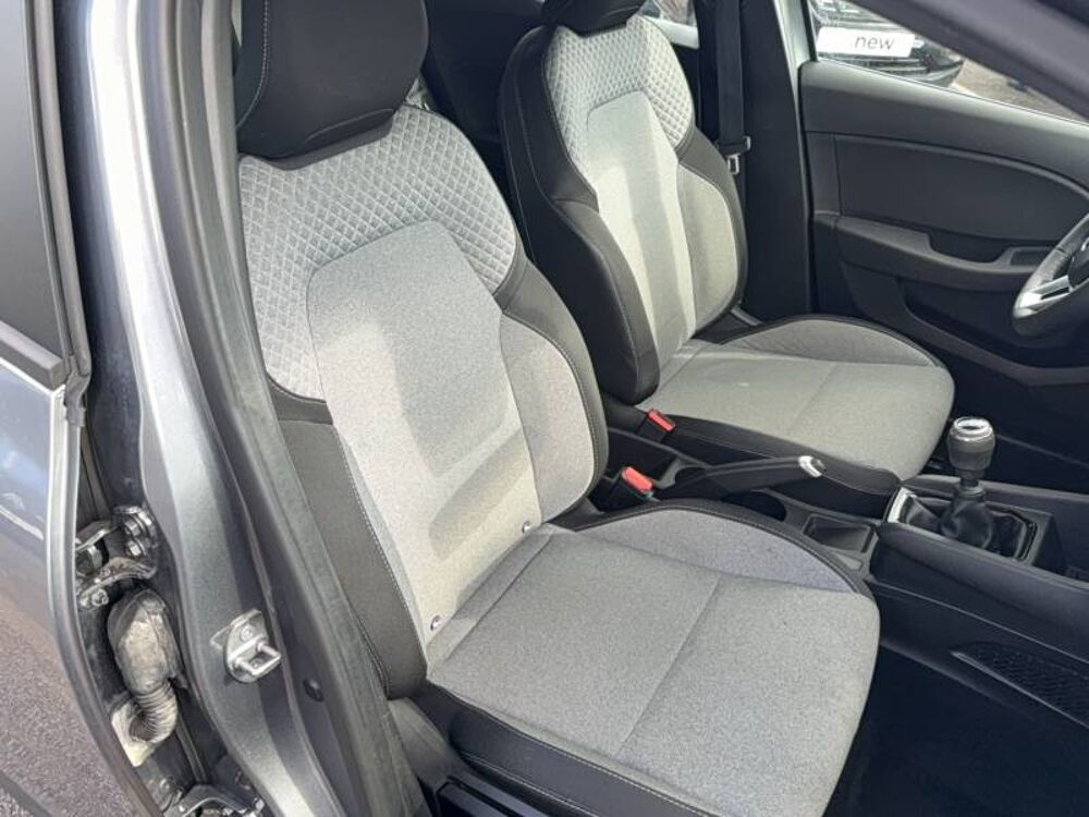 Clio dCi 100 Evolution Auto Ecole 2024 occasion 56800 Plo&euml;rmel