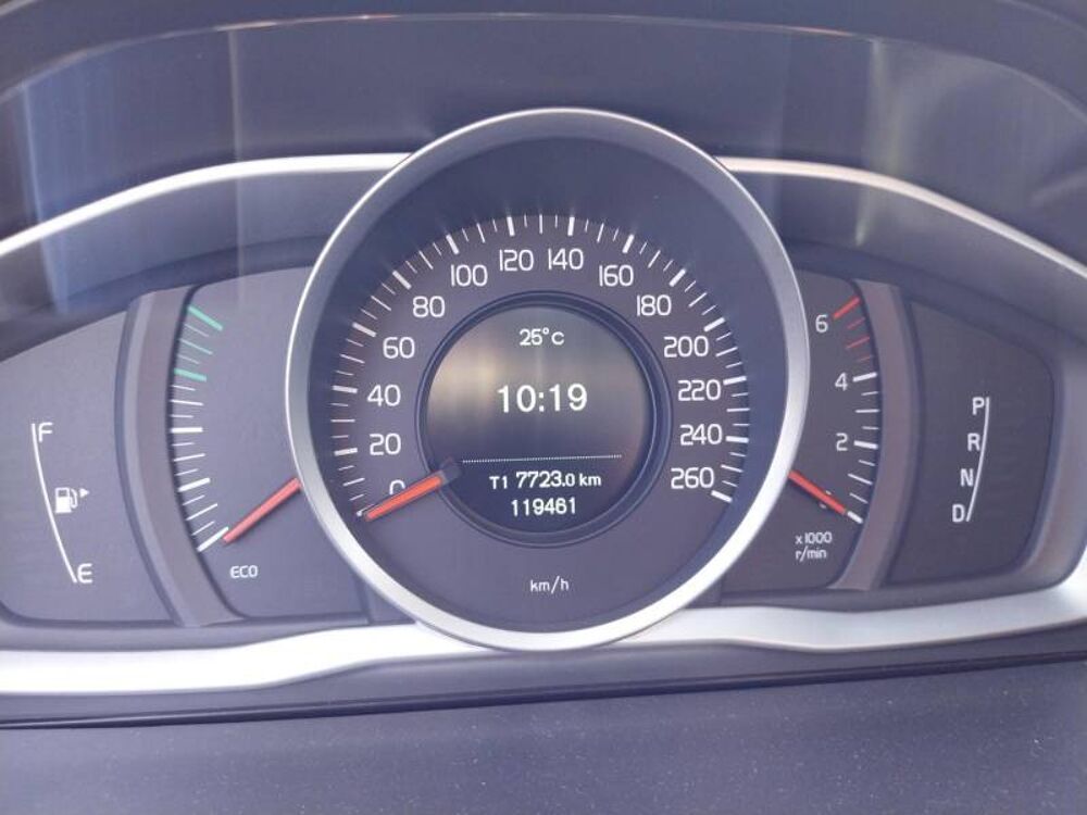 V60 D2 120 ch Stop&Start Geartronic 6 Kinetic Business 2017 occasion 61100 Flers
