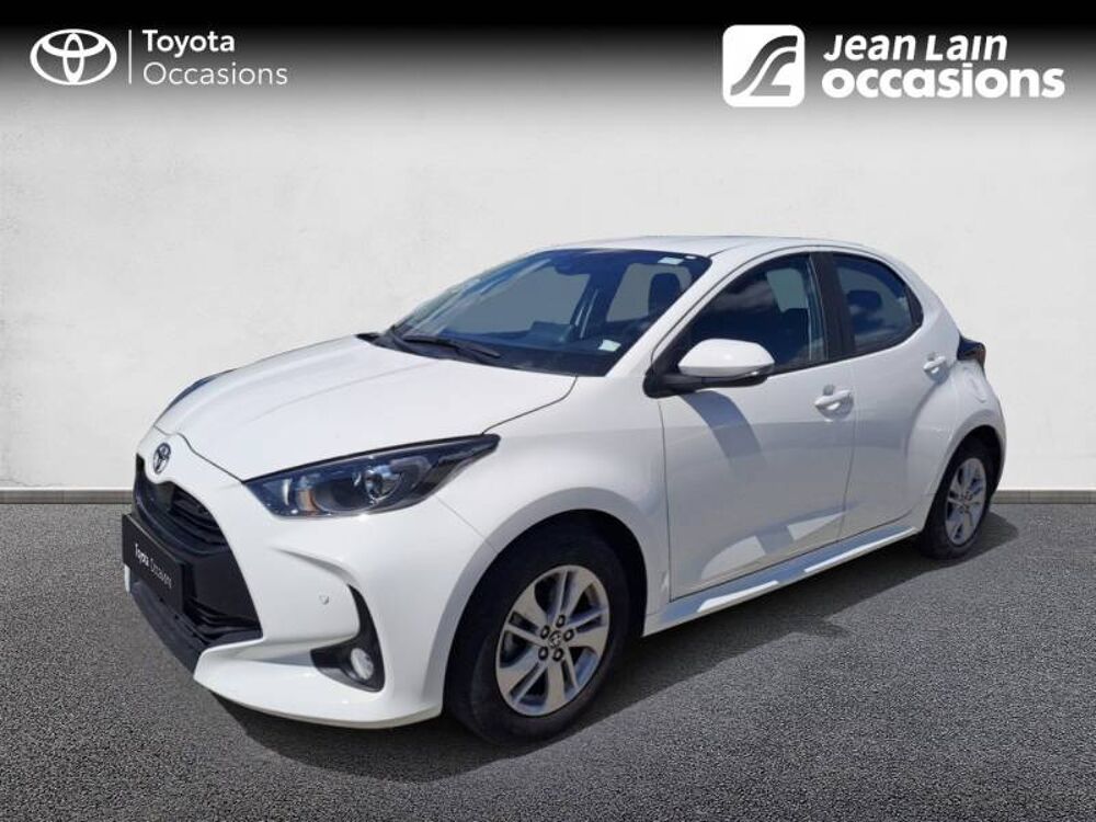 Yaris 120 VVT-i Dynamic Business 2024 occasion 07100 Annonay
