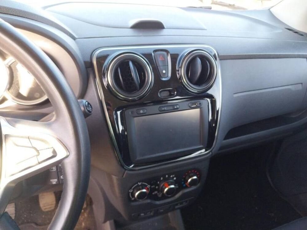 Lodgy dCI 110 7 places Stepway 2017 occasion 29900 Concarneau
