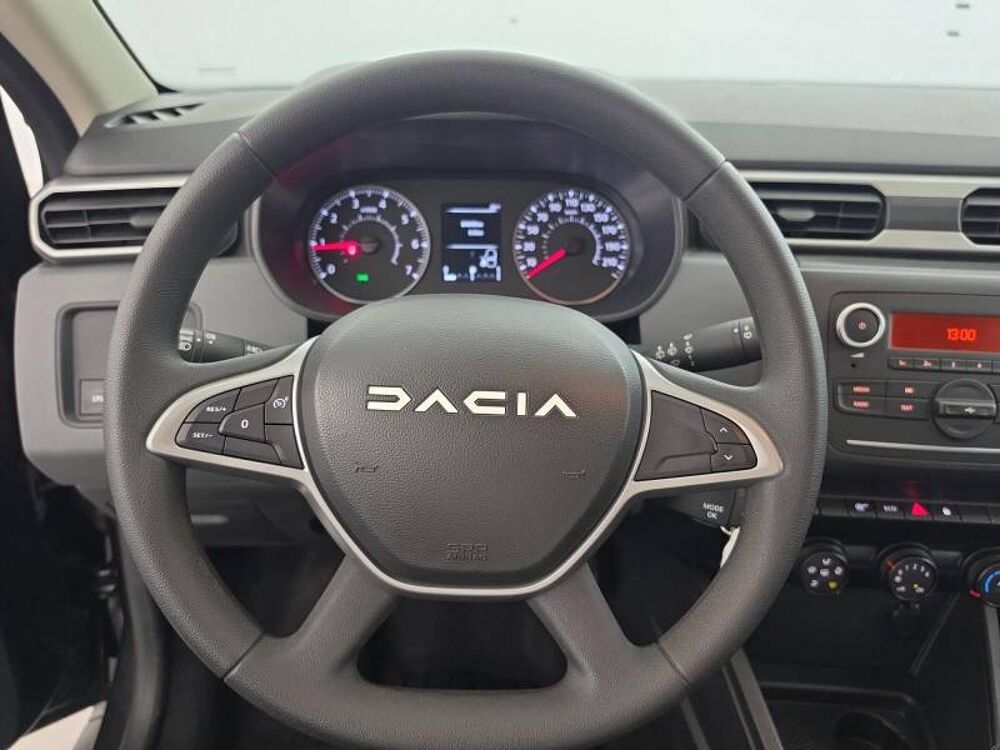 Duster ECO-G 100 4x2 Essential 2022 occasion 29000 Quimper