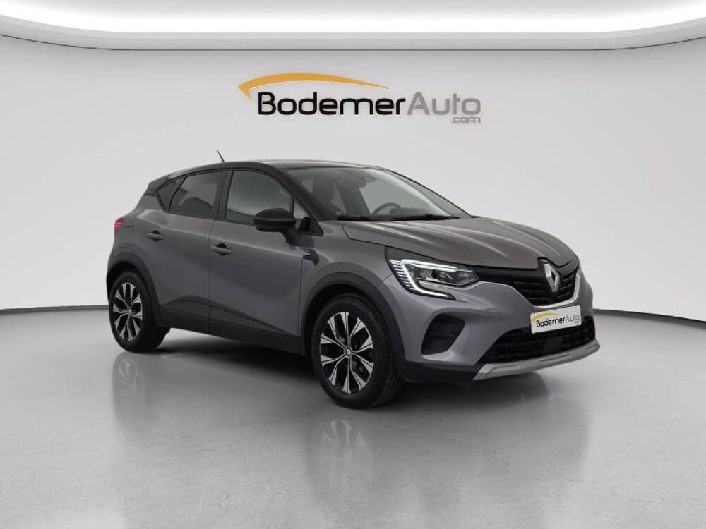 Captur E-Tech full hybrid 145 Evolution 2023 occasion 29000 Quimper