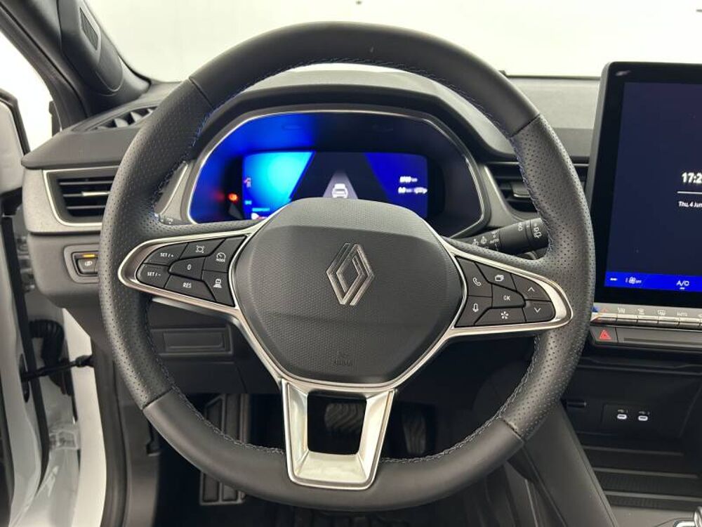 Symbioz E-Tech full hybrid 145 Techno 2025 occasion 29900 Concarneau