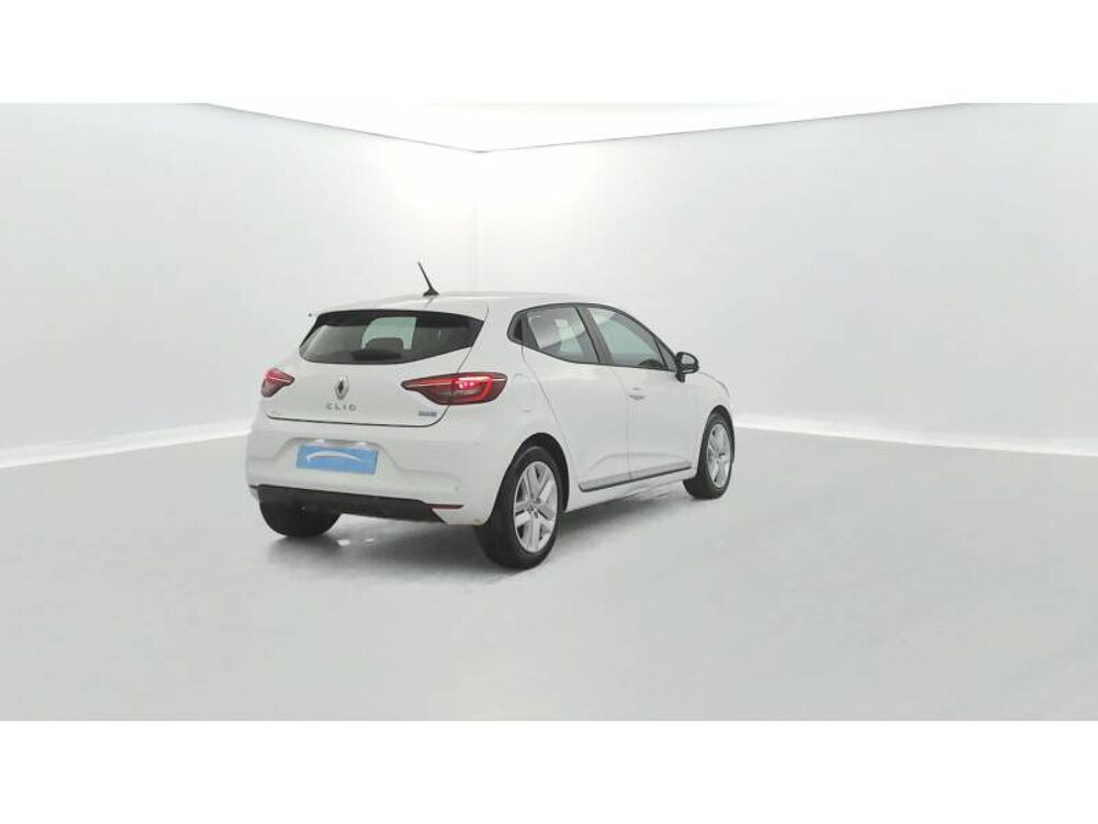 Clio E-Tech 140 - 21N Business 2022 occasion 56800 Plo&euml;rmel