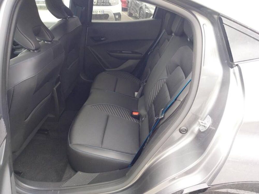 Clio E-Tech full hybrid 160 ch esprit Alpine 2026 occasion 14200 H&eacute;rouville-Saint-Clair