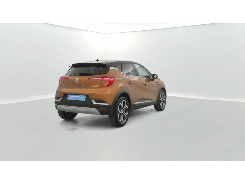 Captur TCe 140 EDC - 21 Intens 2022 occasion 14200 H&eacute;rouville-Saint-Clair