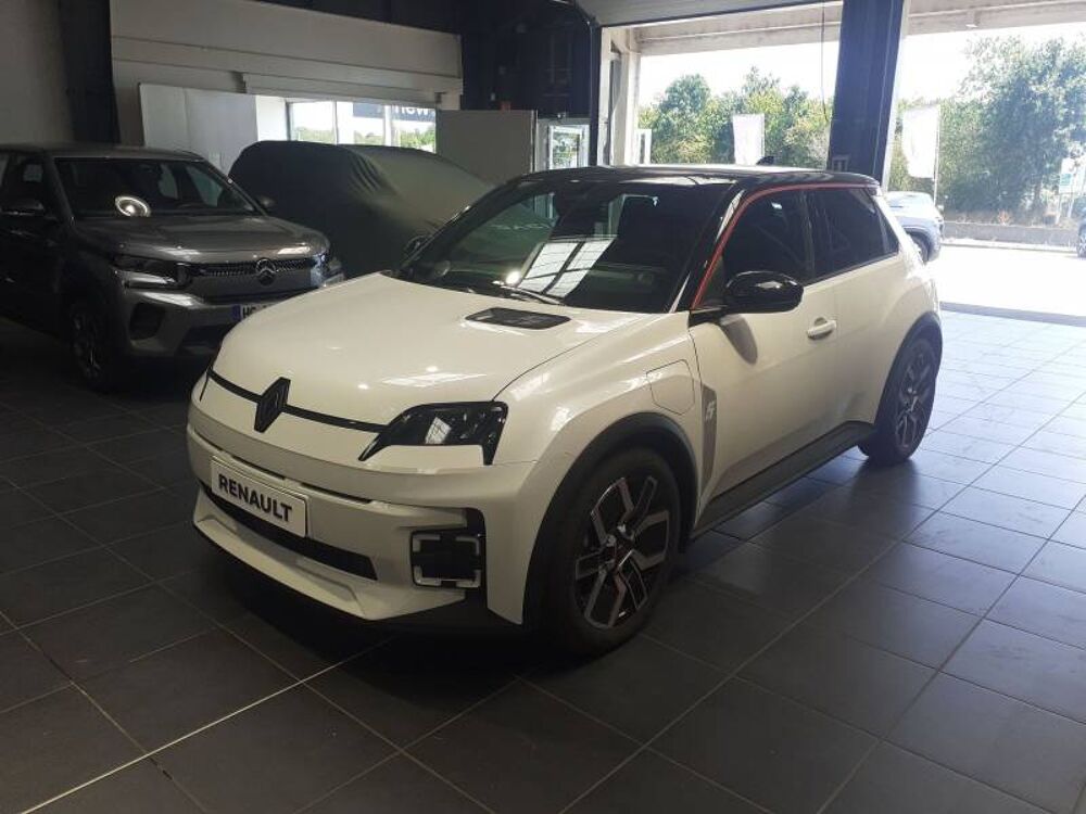 R5 Renault 5 E-Tech Electrique 150 ch autonomie confort Techno 2026 occasion 29000 Quimper