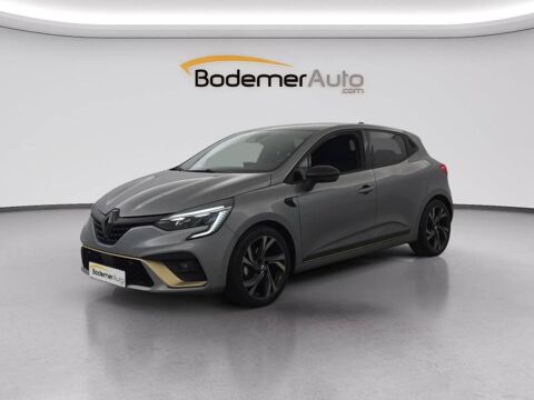 Renault Clio E-Tech full hybrid 145 Engineered 2023 occasion Quimper 29000