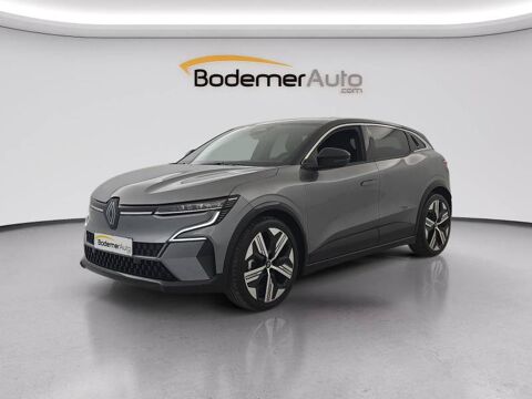 Renault M&eacute;gane Megane E-Tech 220 ch autonomie confort GSR2 Iconic 2025 occasion Saint-L&ocirc; 50000