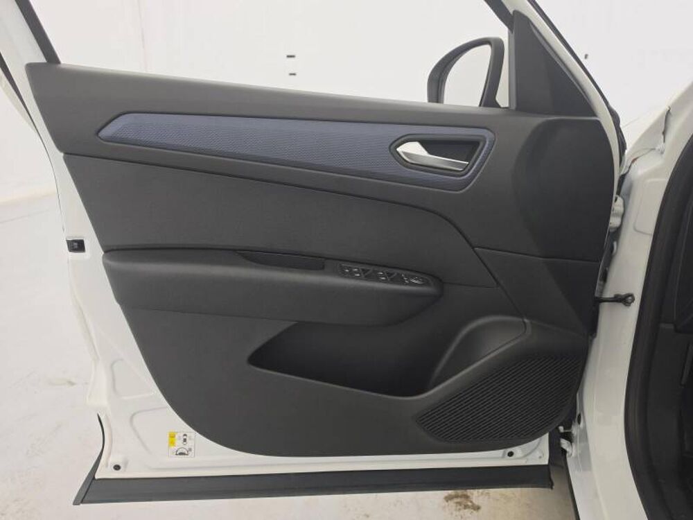 Arkana E-Tech hybride 145 - 22 Equilibre 2023 occasion 14200 H&eacute;rouville-Saint-Clair