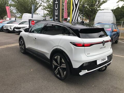 M&eacute;gane Megane E-Tech EV60 220 ch super charge Iconic 2023 occasion 14500 Vire