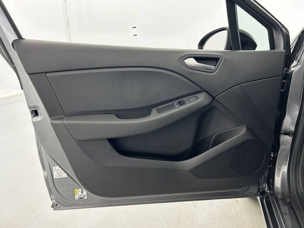 Clio TCe 90 Equilibre 2024 occasion 29000 Quimper