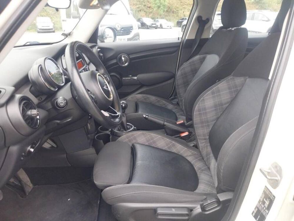 Cooper Hatch 5 Portes 136 ch Finition Red Hot Chili 2015 occasion 29200 Brest
