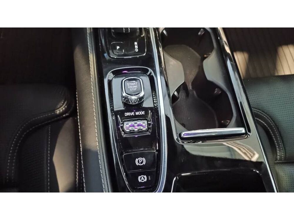 V60 T8 Twin Engine 303 ch + 87 ch Geartronic 8 R-Design 2020 occasion 35760 Saint-Gr&eacute;goire