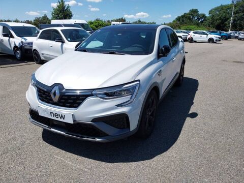 Renault Arkana E-Tech 145 - 21B R.S. Line 2022 occasion Quimper 29000