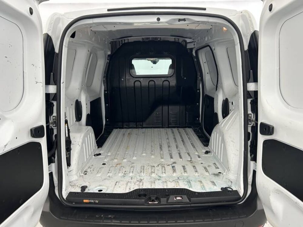 Express EXPRESS VAN BLUE DCI 95 - 22 CONFORT 2024 occasion 56850 Caudan