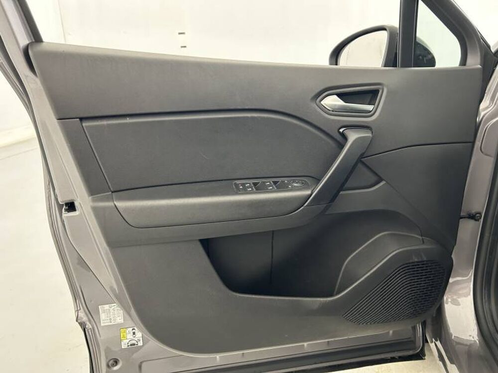Captur TCe 90 Equilibre 2023 occasion 56400 Auray