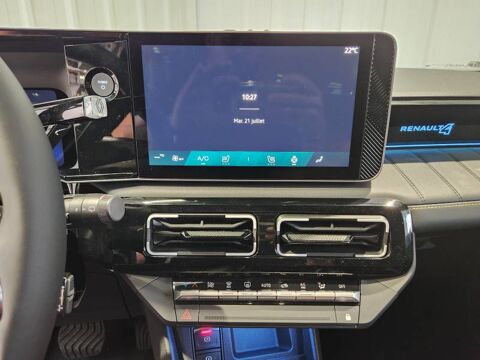 R4 Renault 4 E-Tech Electrique 150 ch autonomie confort Iconic 2026 occasion 29600 Morlaix