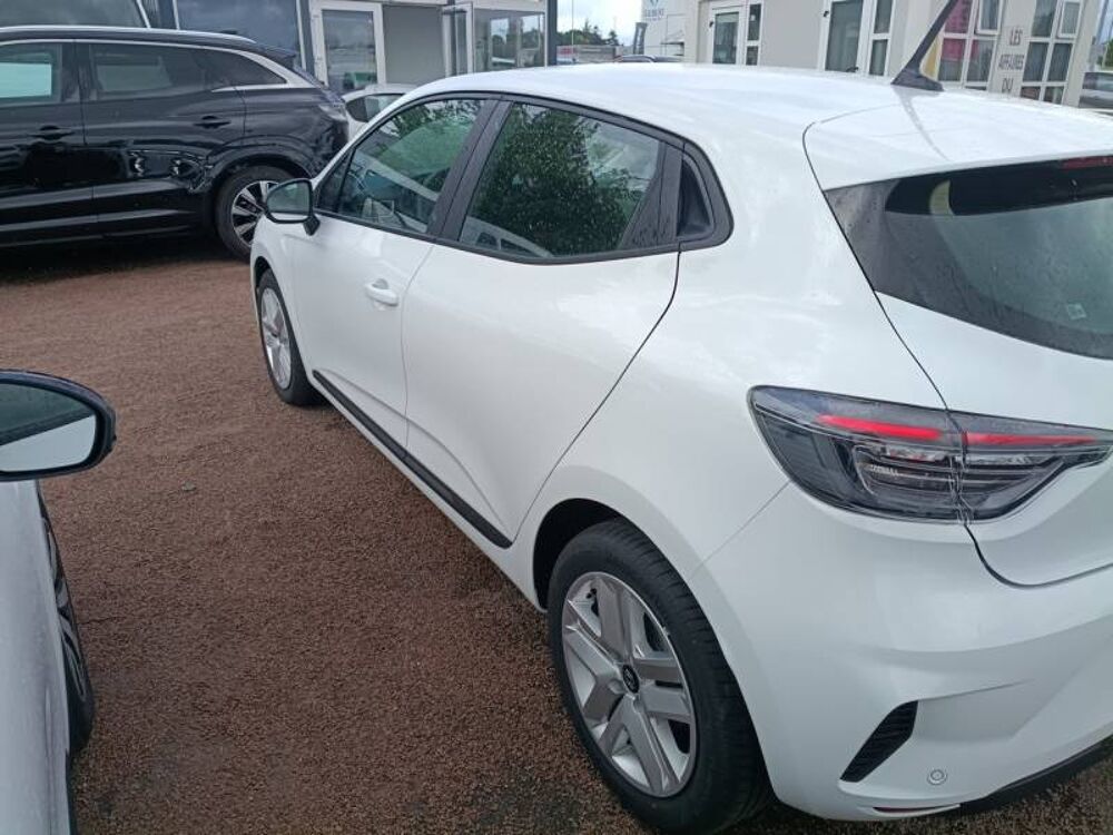Clio E-Tech full hybrid 145 ch GSR2 Evolution 2025 occasion 14200 H&eacute;rouville-Saint-Clair