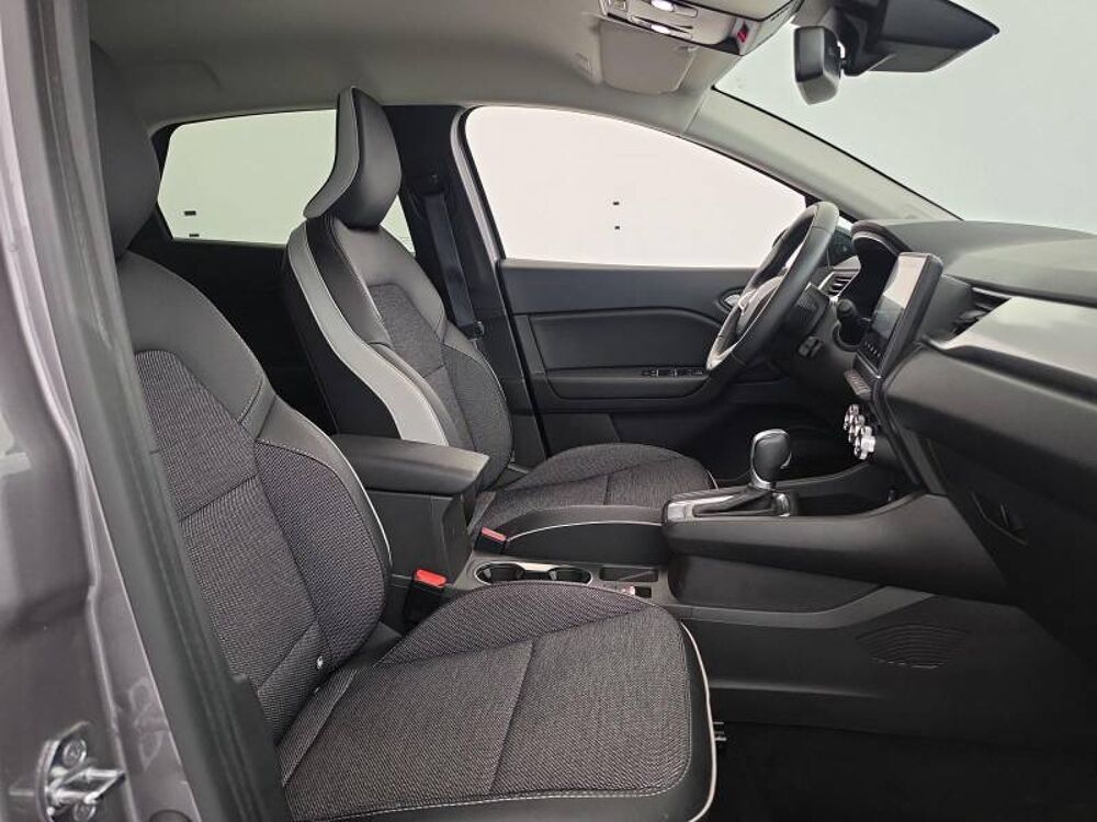 Captur E-Tech 145 - 21 Intens 2022 occasion 29000 Quimper