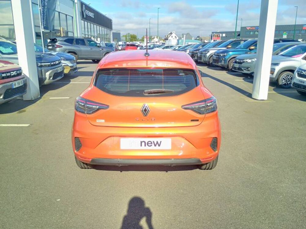 Clio E-Tech full hybrid 145 Evolution 2023 occasion 22000 Saint-Brieuc