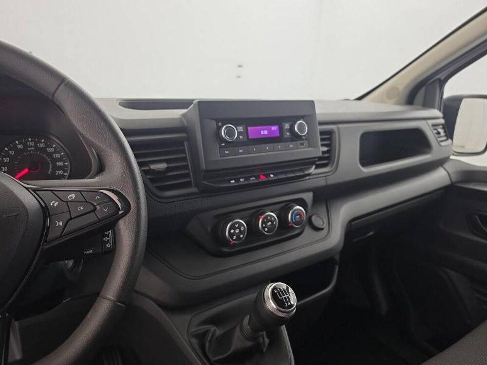 Trafic TRAFIC FG BLUE DCI 130 L1H1 3T GSR2 ADVANCE 2024 occasion 56850 Caudan