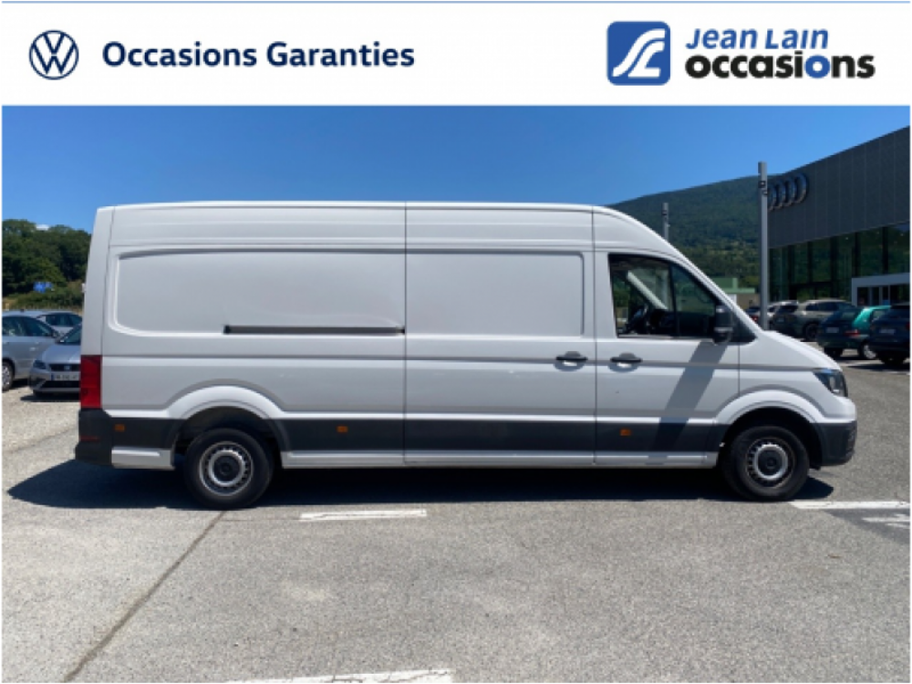 Crafter CRAFTER VAN 35 L4H3 2.0 TDI 140 CH BVA BUSINESS 2023 occasion 01170 Cessy