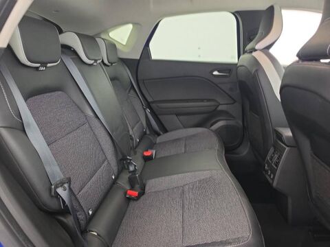 Captur E-Tech Plug-in 160 - 21 Intens 2022 occasion 22000 Saint-Brieuc