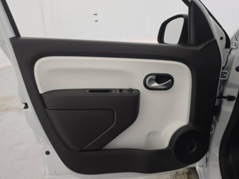 Twingo III E-Tech Equilibre 2023 occasion 22200 Guingamp