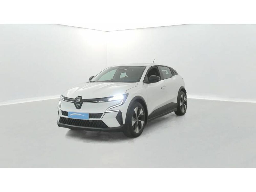 M&eacute;gane Megane E-Tech EV40 130ch standard charge Equilibre 2022 occasion 29270 Carhaix-Plouguer