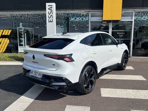 Rafale hyper hybrid E-Tech 300 ch 4x4 atelier Alpine 2026 occasion 50000 Saint-L&ocirc;