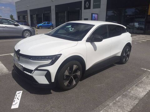 Renault M&eacute;gane Megane E-Tech 220 ch autonomie confort GSR2 Techno 2026 occasion Quimper 29000